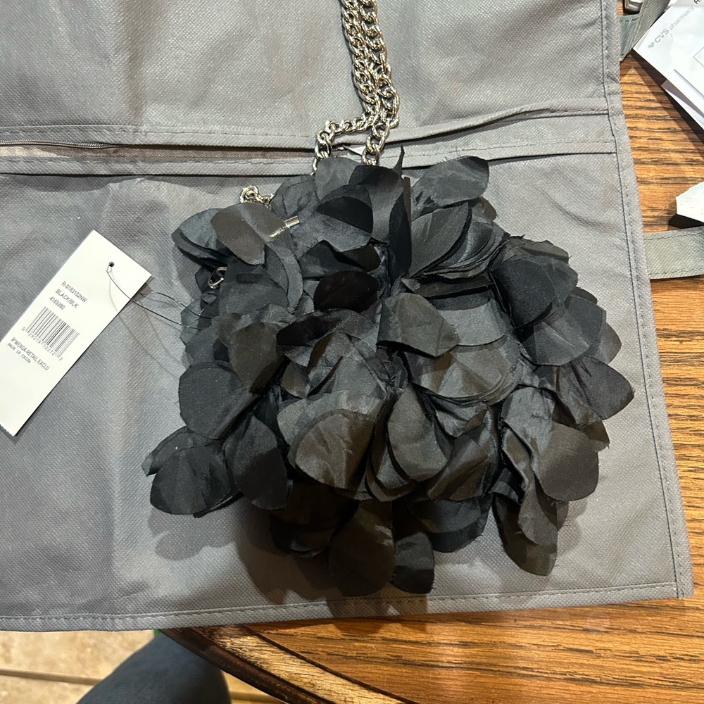 Nine West Black Floral Shoulder Bag | Chain Strap | NWT - Picture 5 of 14